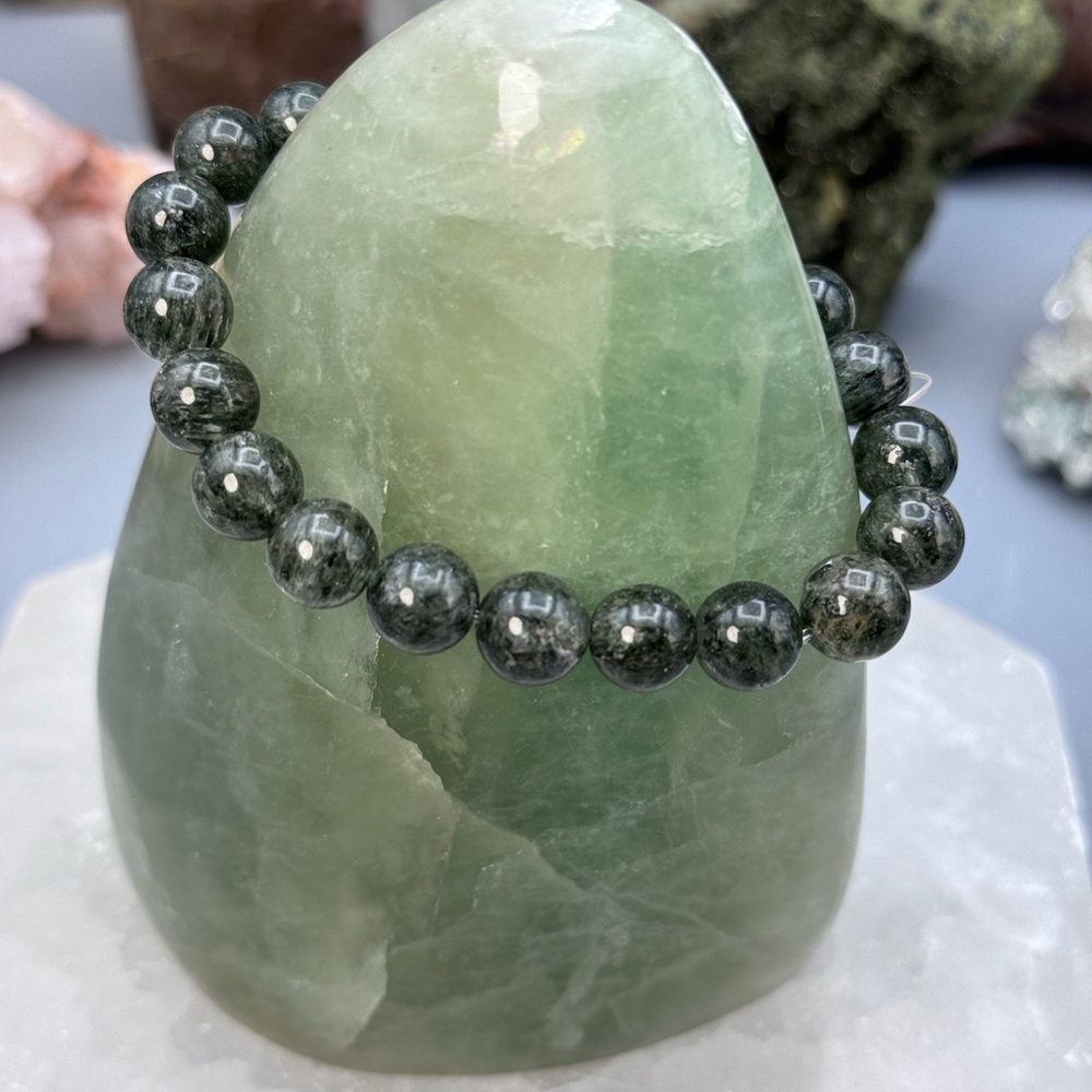 Elegant Green Lepidolite Mica Beaded Bracelet 9mm